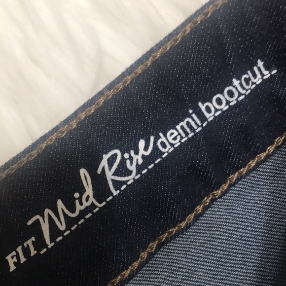 NWT Sonoma Mid-Rise Demi Bootcut Jeans 6S - Picture 7 of 14